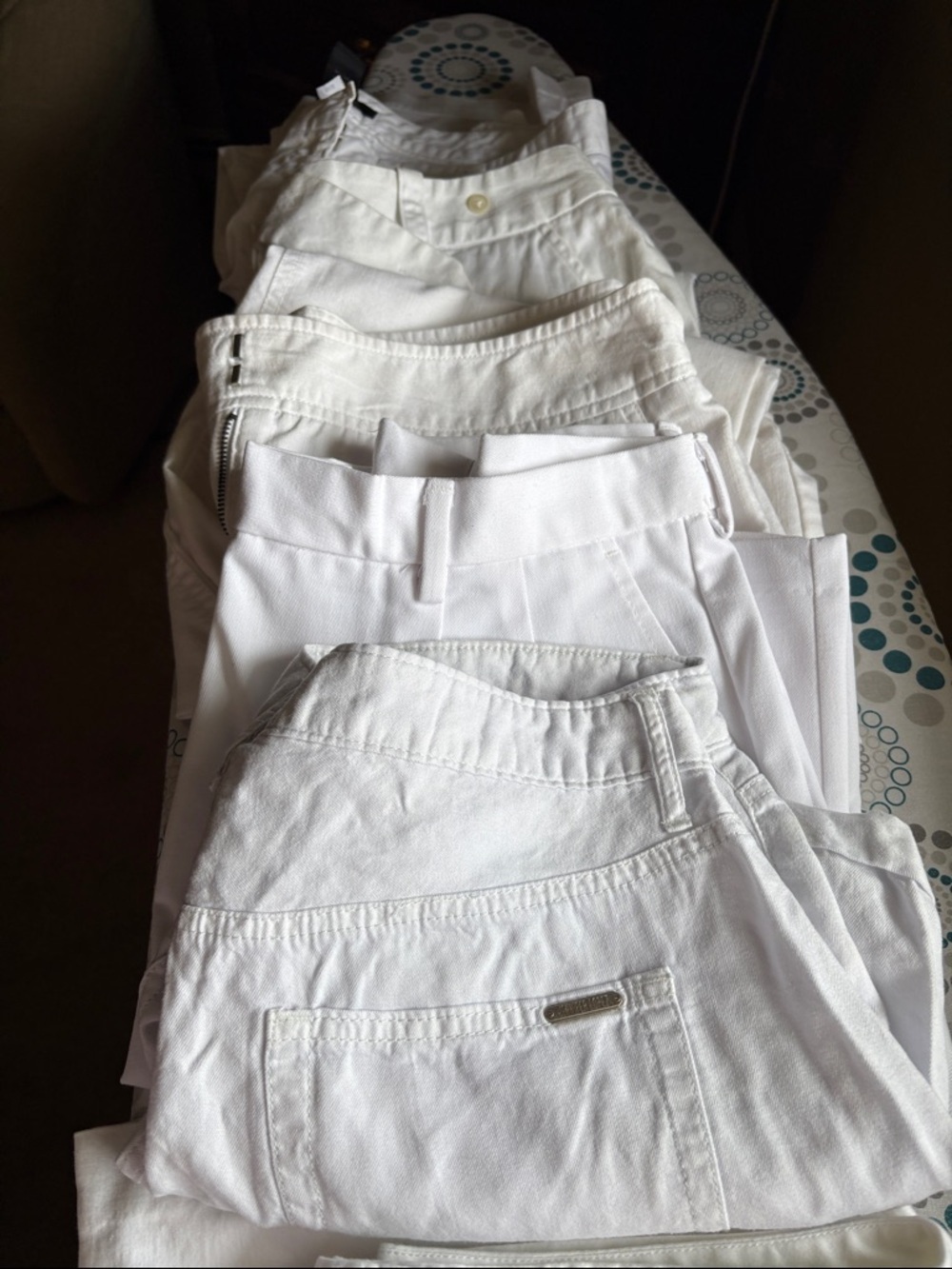 Pre loved 7 pieces white 
3 Shorts
3 Capri  pants
Various brand names & Styles